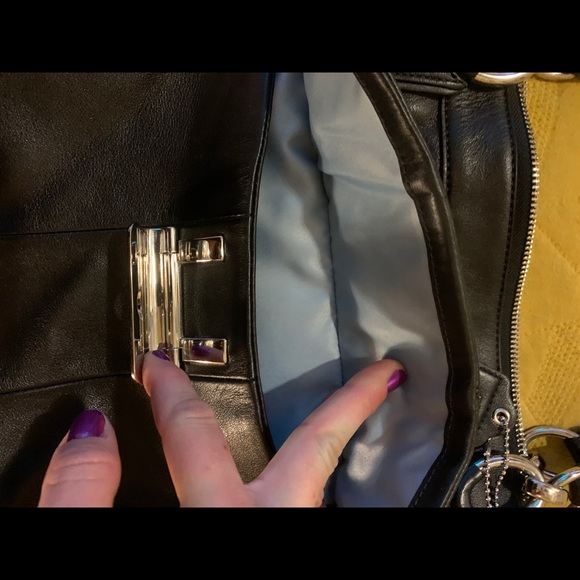 Coach purse - Picture 3 of 10